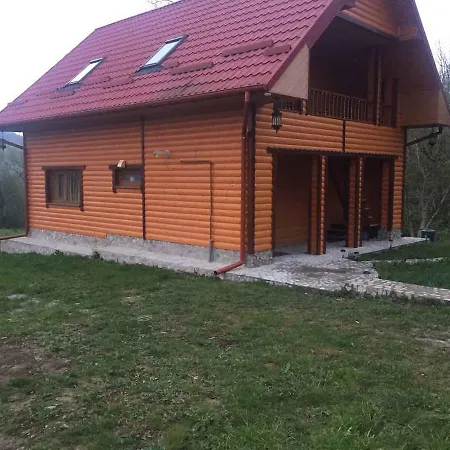 Gasthof Welcome To The Dream House Verkhniy Berezov