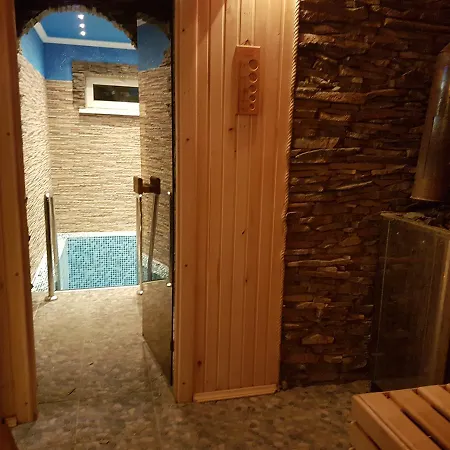 Gasthof Welcome To The Dream House Verkhniy Berezov